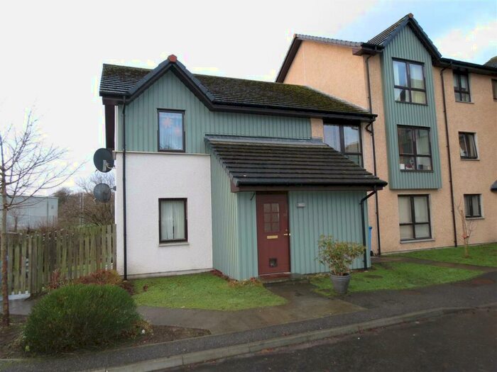 2 Bedroom Flat To Rent In Station Court, Alness, IV17