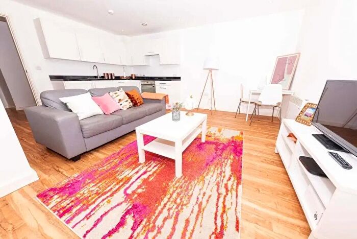 1 Bedroom Apartment For Sale In Completed Manchester Apartment, M5