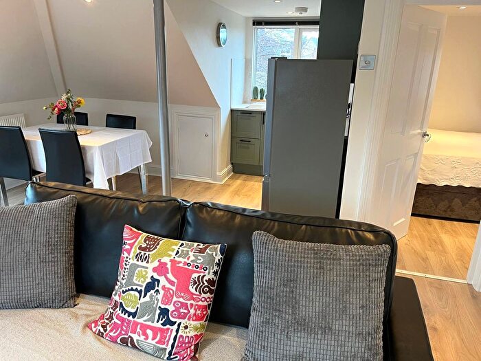 1 Bedroom Flat To Rent In Byron Road, London, W5