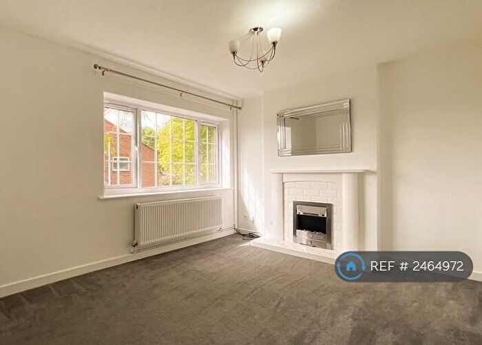 2 Bedroom Flat To Rent In Haldynby Gardens, Armthorpe, Doncaster, DN3