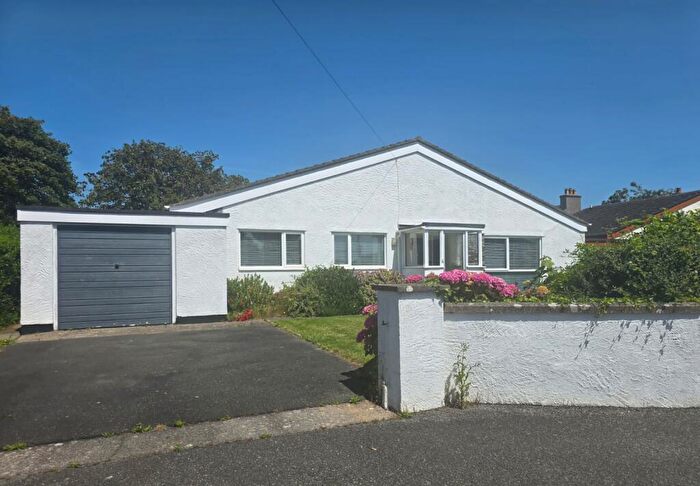3 Bedroom Detached Bungalow For Sale In Brynteg, Llanfaelog, LL63