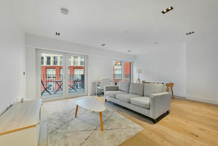 1 Bedroom Flat To Rent In Keybridge Tower, Exchange, Nine Elms, SW8