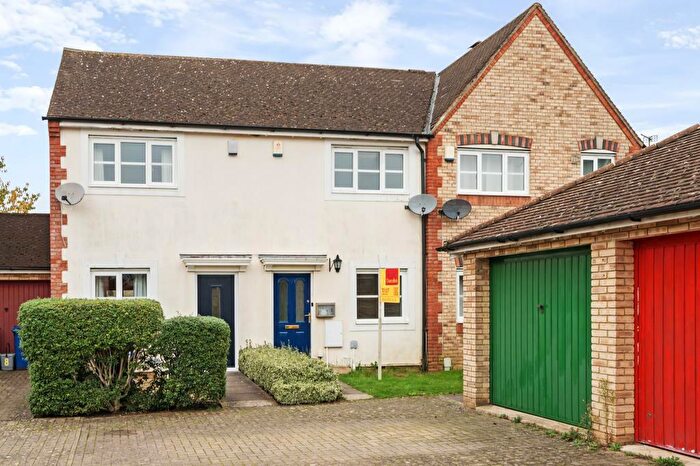 2 Bedroom Semi-Detached House To Rent In Dunlin Court, Bicester, OX26