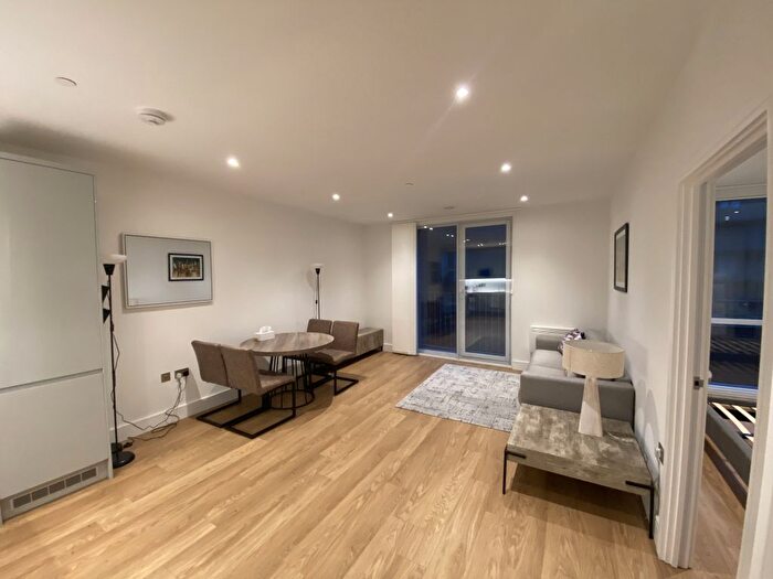 1 Bedroom Flat To Rent In West Timber Yard, Pershore Street, Birmingham, B5