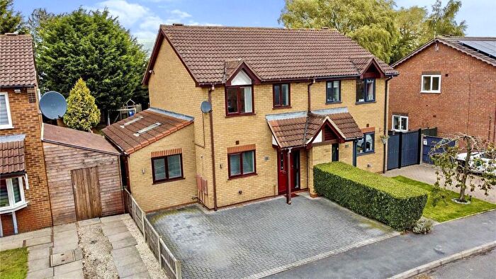 3 Bedroom Semi-Detached House For Sale In Cadle Close, Stoney Stanton, Leicester, Leicestershire, LE9