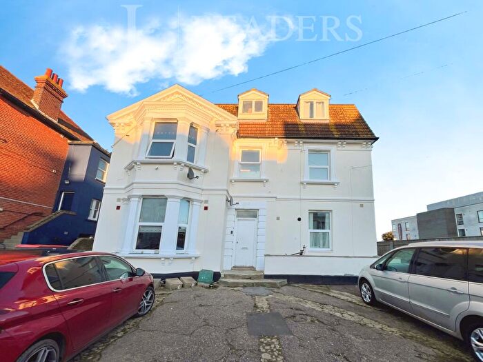 1 Bedroom Apartment To Rent In Penfold Road, Close To Seafront, CO15