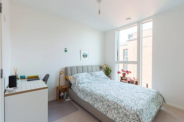 2 Bedroom Flat For Sale In Corsican Square, , Bow, London, E3