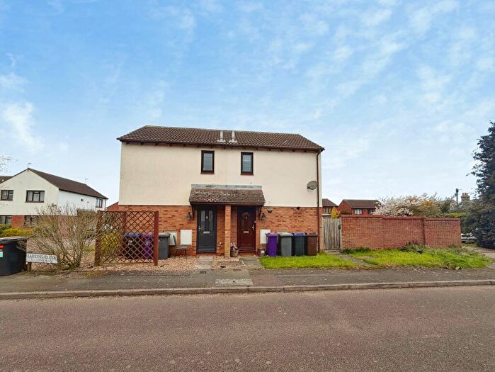 2 Bedroom Semi-Detached House To Rent In Larkins Close, Baldock, SG7