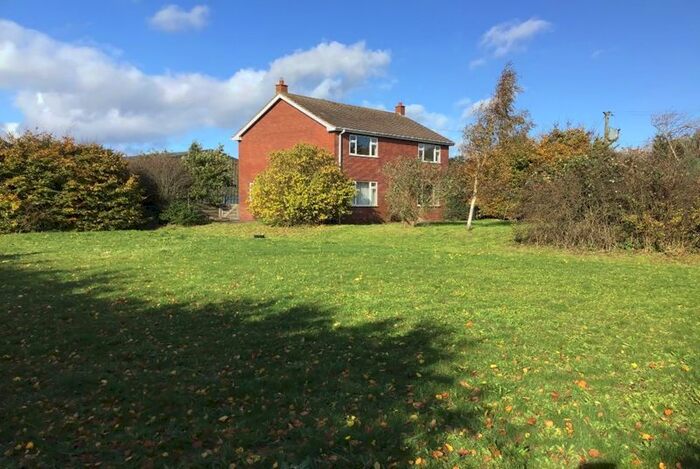 4 Bedroom Detached House To Rent In Highfield Farmhouse, Acklam Wold, Malton, YO17