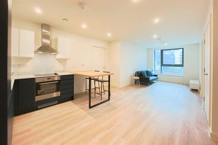 2 Bedroom Apartment To Rent In Laurence Place, M3