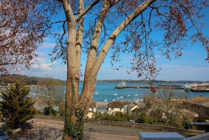 3 Bedroom Terraced House To Rent In The Old Schoolhouse, Falmouth, TR11