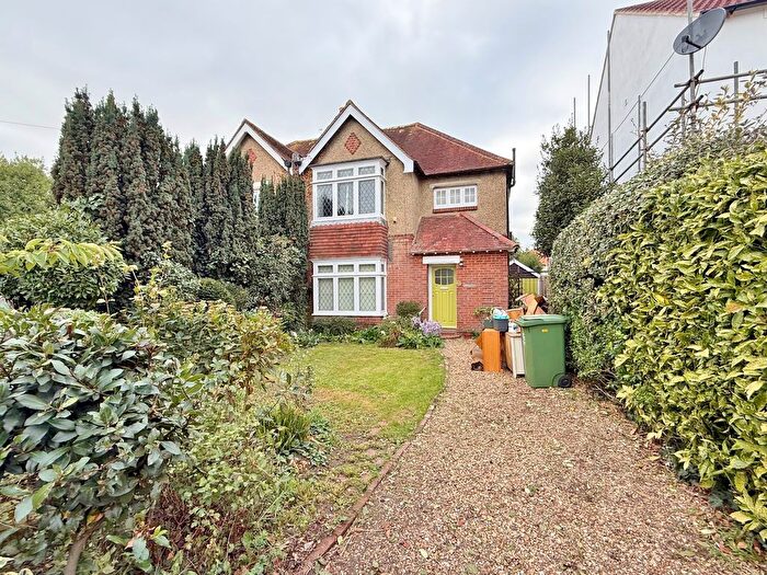 3 Bedroom Semi-detached House For Sale In Court Lane, Drayton, Portsmouth, PO6