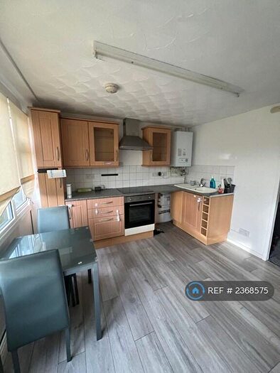 2 Bedroom End Of Terrace House To Rent In Telford Way, Leicester, LE5