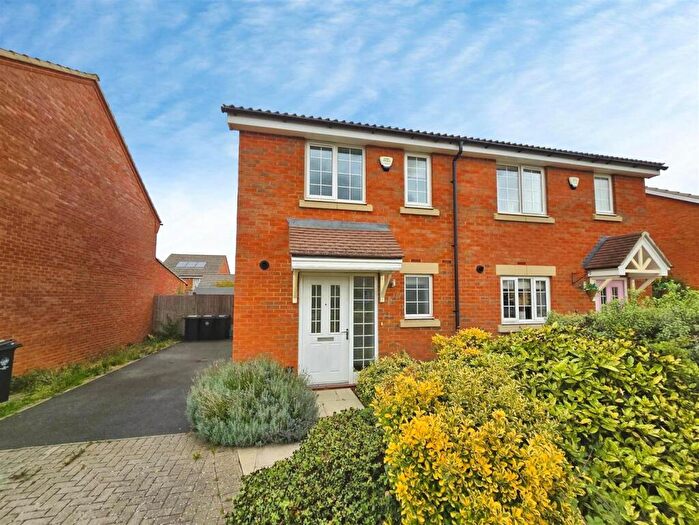 2 Bedroom Semi-Detached House To Rent In Chelveston Road, Raunds, Wellingborough, NN9