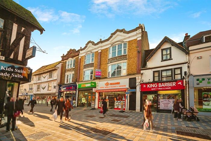 1 Bedroom Apartment To Rent In Week Street, Maidstone, ME14