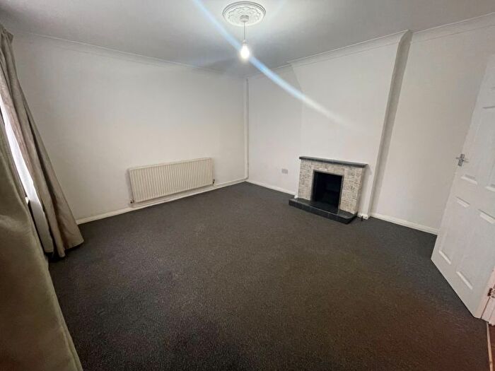 3 Bedroom Terraced House For Sale In Fullarton Crescent, South Ockendon, RM15
