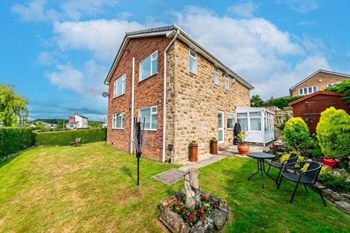 4 Bedroom Detached House For Sale In The Croft, Tingley, Wakefield, WF3