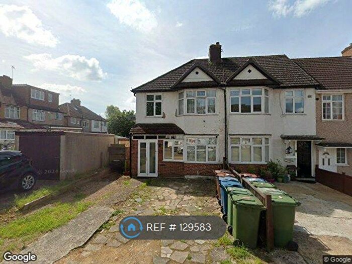 3 Bedroom End Of Terrace House To Rent In Brinsley Road, Harrow, HA3