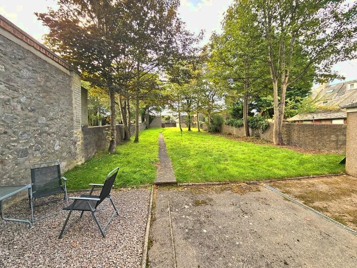 1 Bedroom Flat To Rent In Union Grove, West End, Aberdeen, AB10
