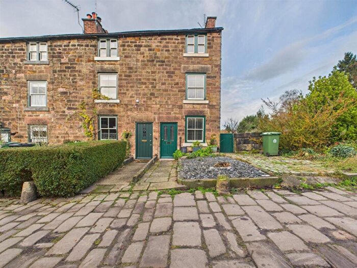 2 Bedroom Cottage For Sale In Long Row, Belper, Derbyshire, DE56