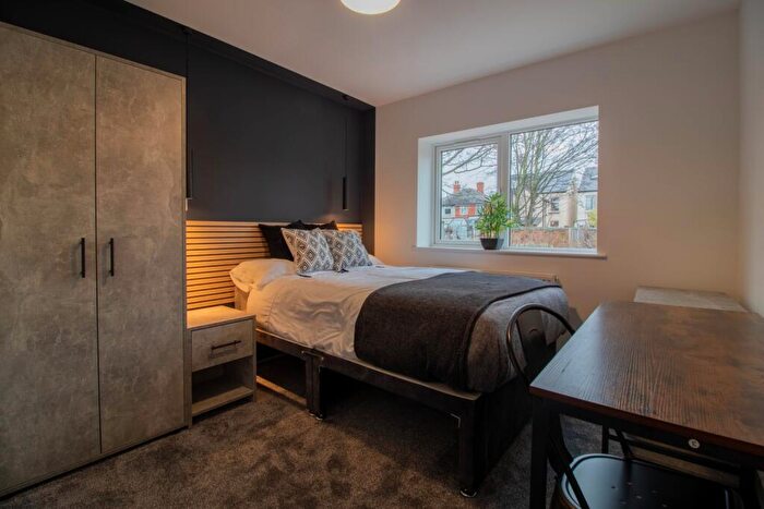 1 Bedroom Flat To Rent In Room, King Street, Beeston, Nottingham, Nottinghamshire, NG9