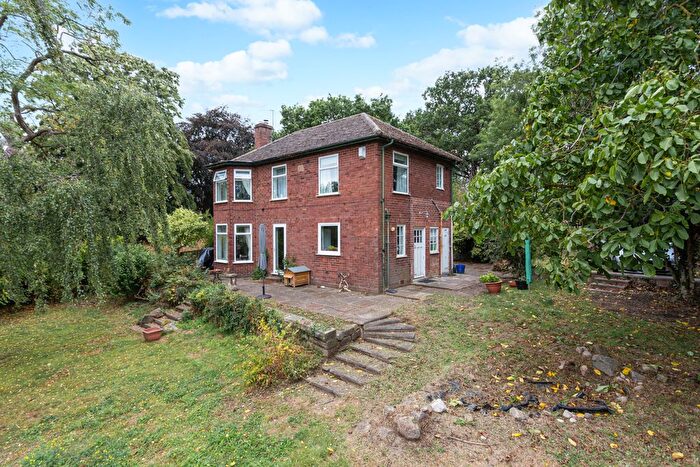 3 Bedroom Detached House For Sale In Heslington Road, York, North Yorkshire, YO10