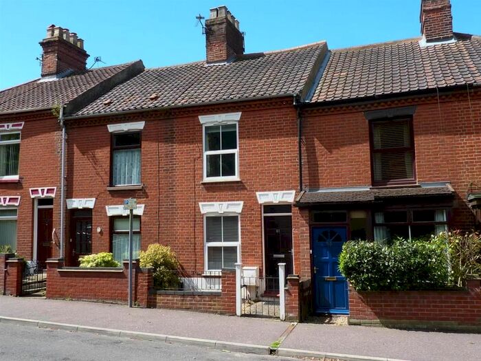 3 Bedroom Terraced House To Rent In Telegraph Lane East, Norwich, NR1
