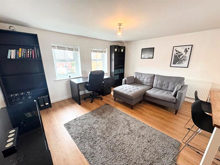 1 Bedroom End Terrace House To Rent In Mainsail Close, Liverpool, L3