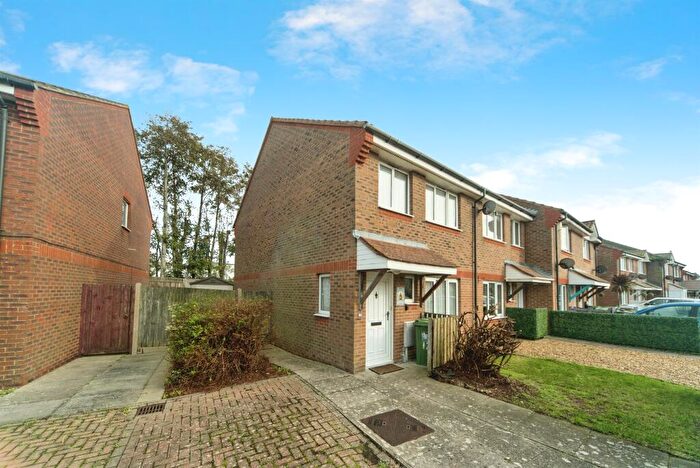 3 Bedroom End Of Terrace House For Sale In Hereward Road, Eastbourne, BN23