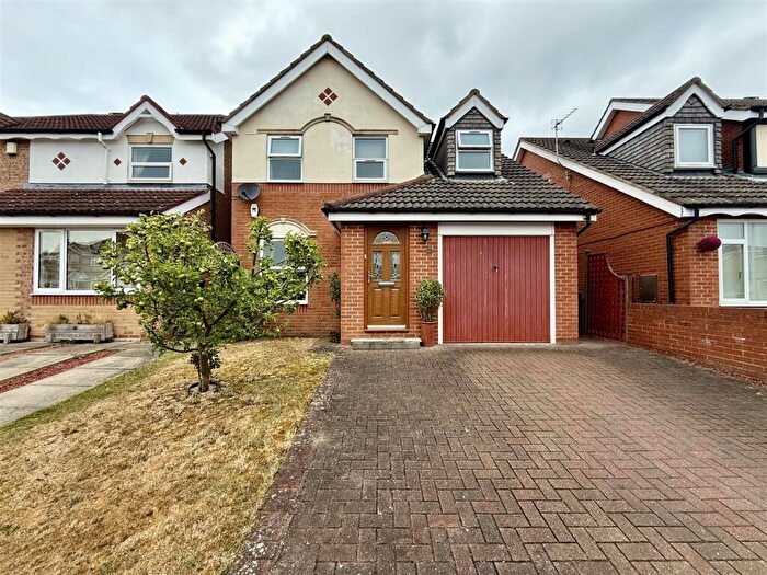 3 Bedroom Detached House For Sale In Heathfield Park, Middleton St. George, Darlington, DL2
