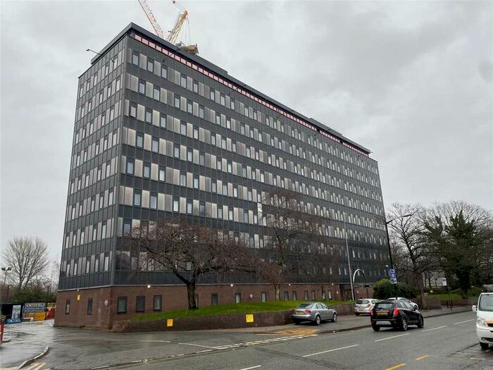 2 Bedroom Penthouse Flat To Rent In Park Rise, Trafford Plaza, 73 Seymour Grove, Manchester, M16