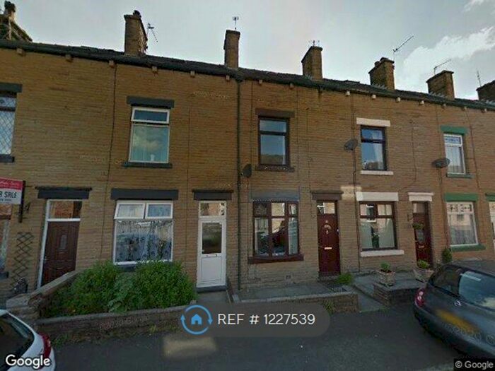 2 Bedroom Terraced House To Rent In Box Street, Littleborough, OL15