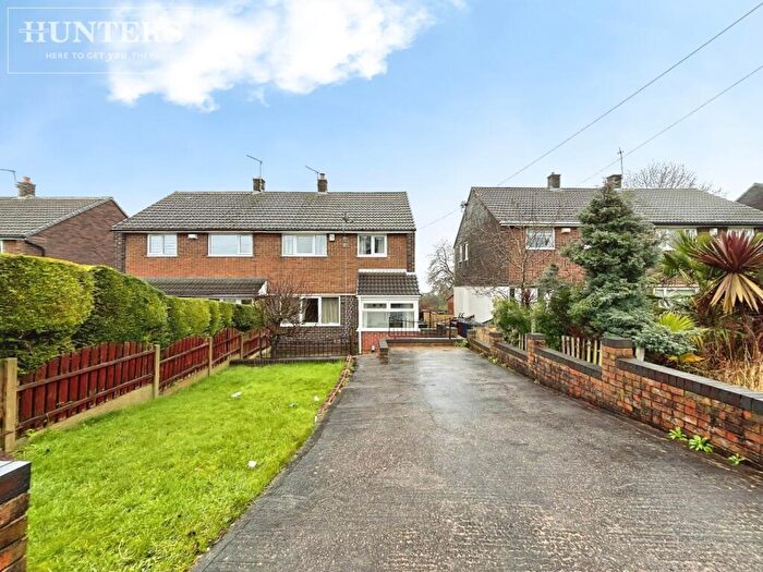 3 Bedroom Semi Detached House To Rent In Well Lane, Barnsley, S71