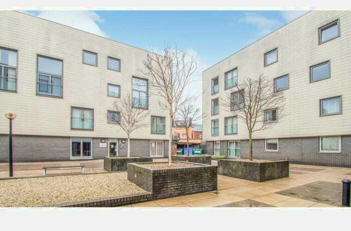 1 Bedroom Apartment To Rent In Maidstone Road, Norwich, NR1