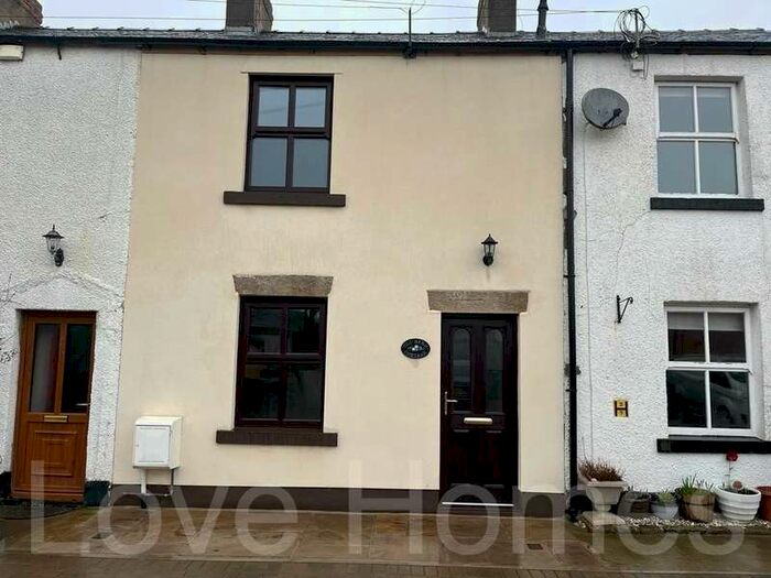 2 Bedroom Cottage To Rent In Beaconsfield Terrace, Catterall, Preston, PR3