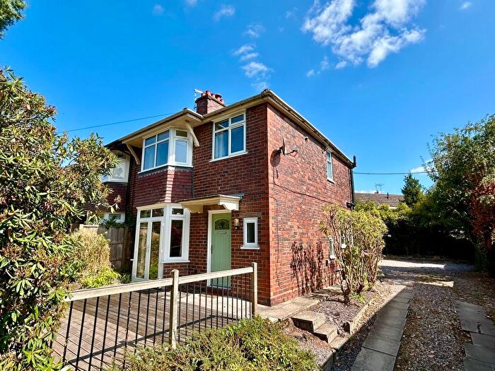 3 Bedroom Semi-Detached House For Sale In Chetwynd Road, Newport, TF10