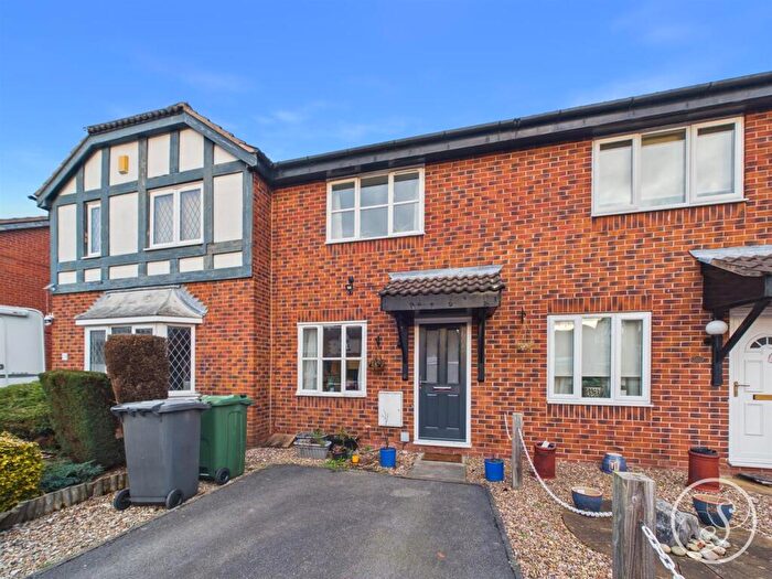 2 Bedroom Terraced House For Sale In Pinders Green Walk, Methley, Leeds, LS26