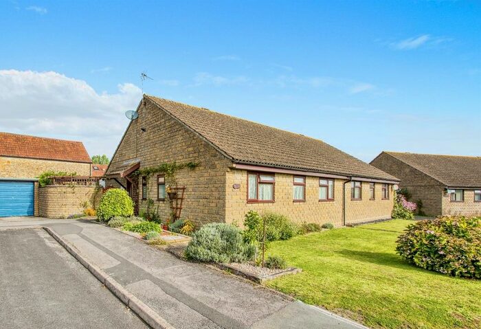 2 Bedroom Semi-Detached Bungalow For Sale In Sherlands Gardens, Merriott, TA16