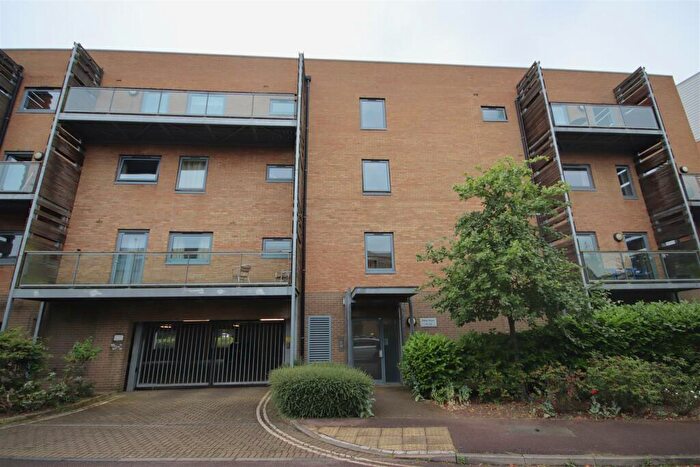 1 Bedroom Flat To Rent In Bailey House, Rustat Avenue, CB1