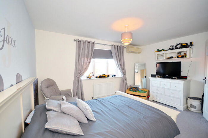 3 Bedroom Terraced House For Sale In 'Border Park' Development, Raunds, NN9