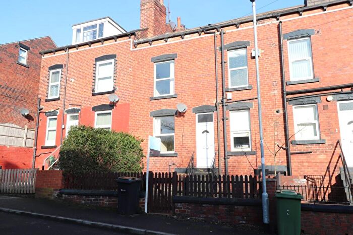 2 Bedroom Terraced House To Rent In Gilpin Place, Leeds, West Yorkshire, LS12