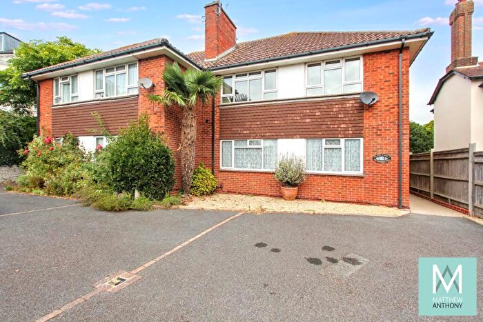 2 Bedroom Flat To Rent In Church Walk, Worthing, BN11