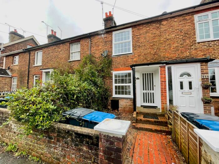 2 Bedroom Terraced House To Rent In Junction Road, Burgess Hill, RH15
