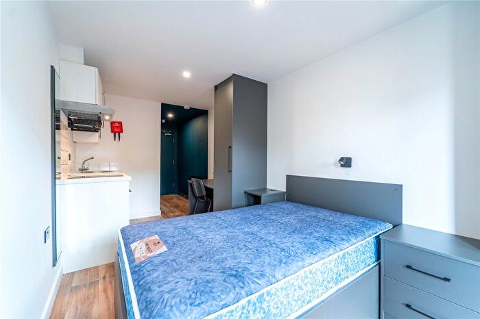 Studio To Rent In - Pershore Road, Stirchley, Birmingham, B30