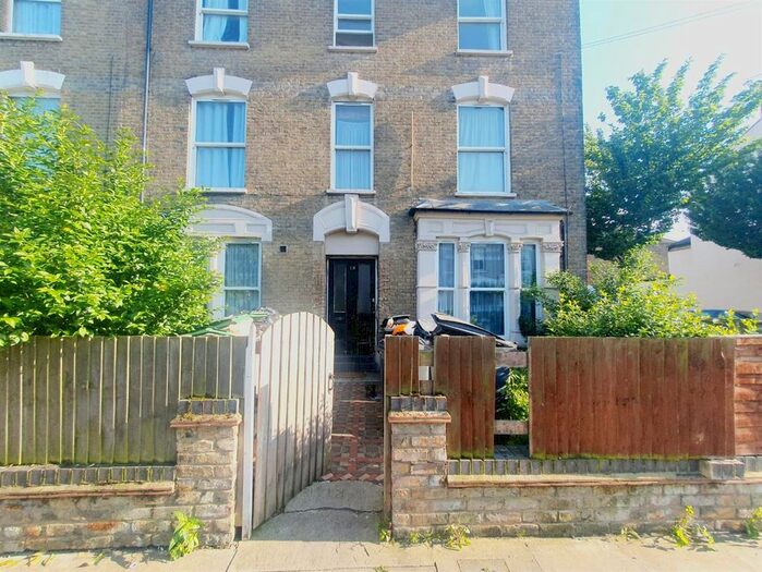 1 Bedroom Flat To Rent In Ruskin Road, London, N17