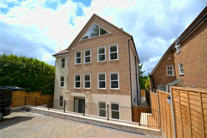 1 Bedroom Apartment To Rent In Holden Road, Woodside Park, London, N12