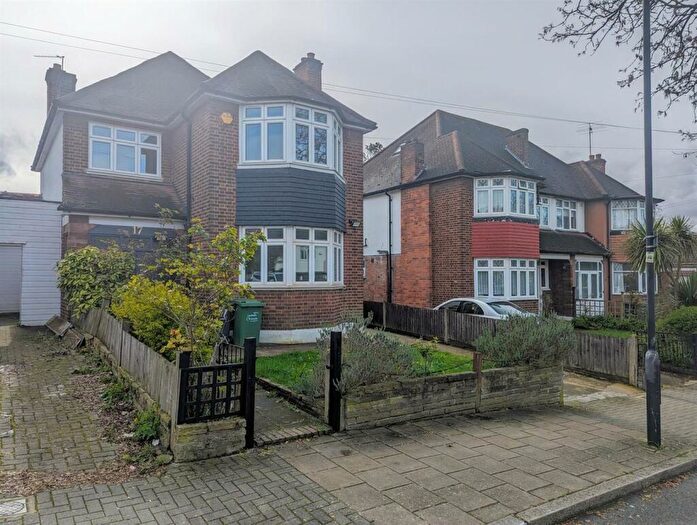 4 Bedroom House To Rent In Sunset Road, Herne Hill, SE5