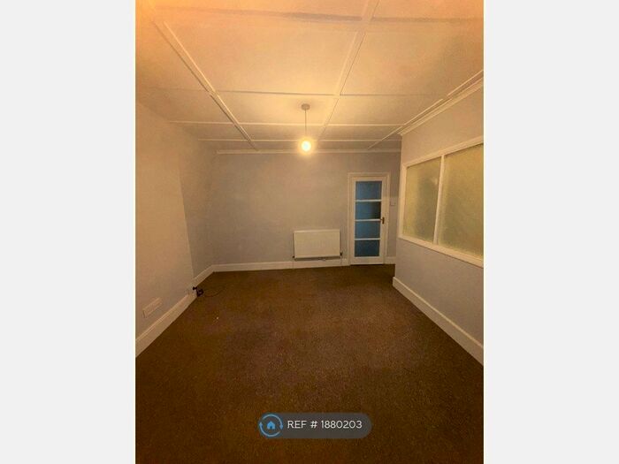 1 Bedroom Flat To Rent In London Road, Bexhill-On-Sea, TN39