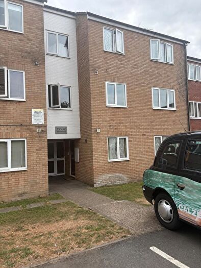 2 Bedroom Flat To Rent In Benyon Path, South Ockendon, Thurrock, RM15
