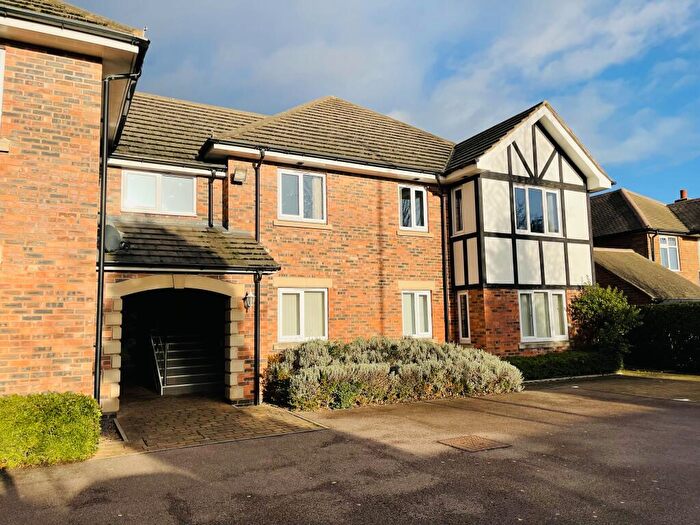 2 Bedroom Apartment To Rent In West Court, Mapperley, NG3